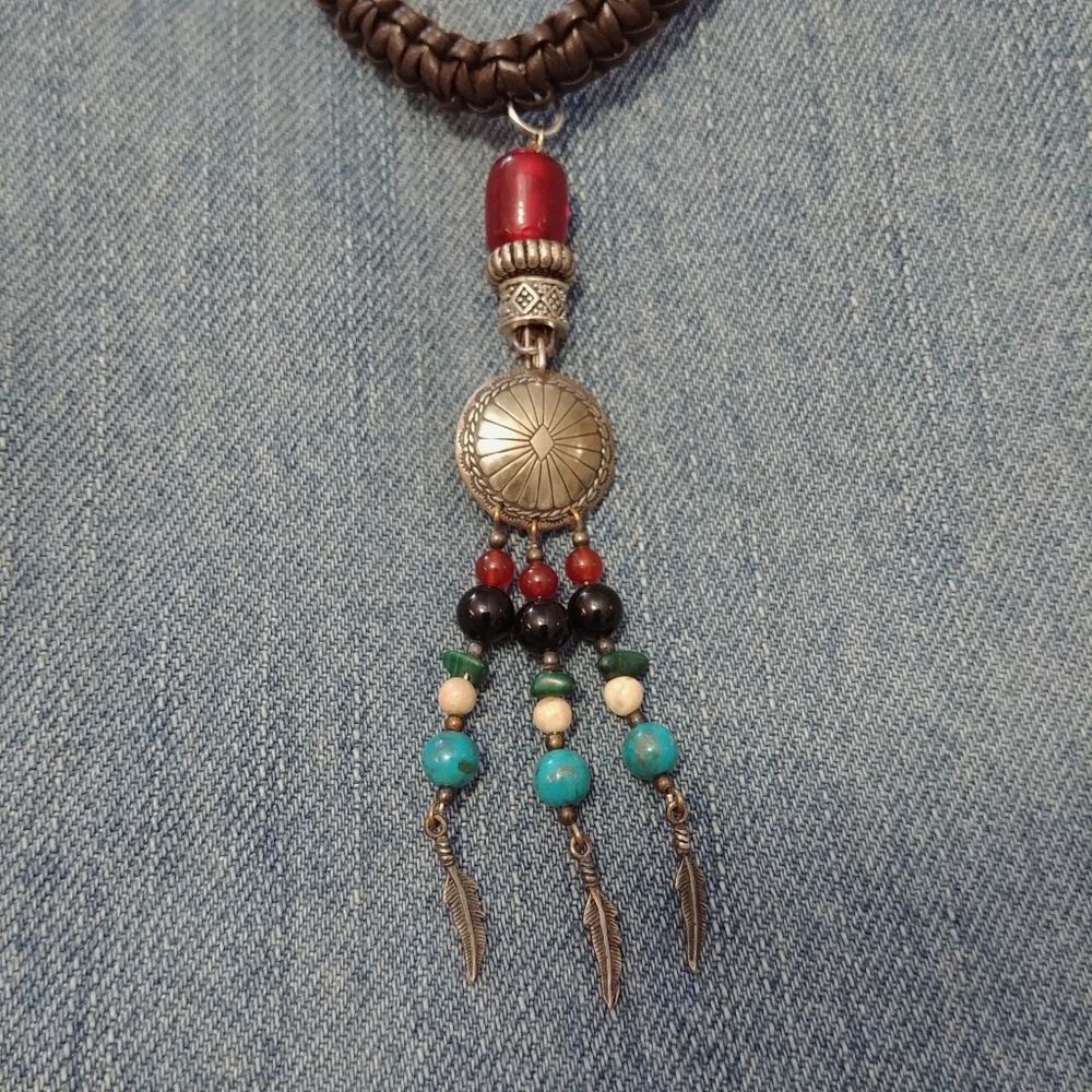 Southwestern Necklace - Picture 2 of 4